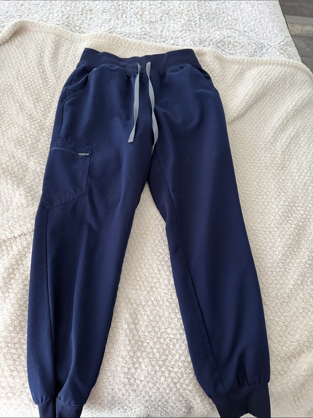 Figs Women’s Navy Drawstring Joggers
